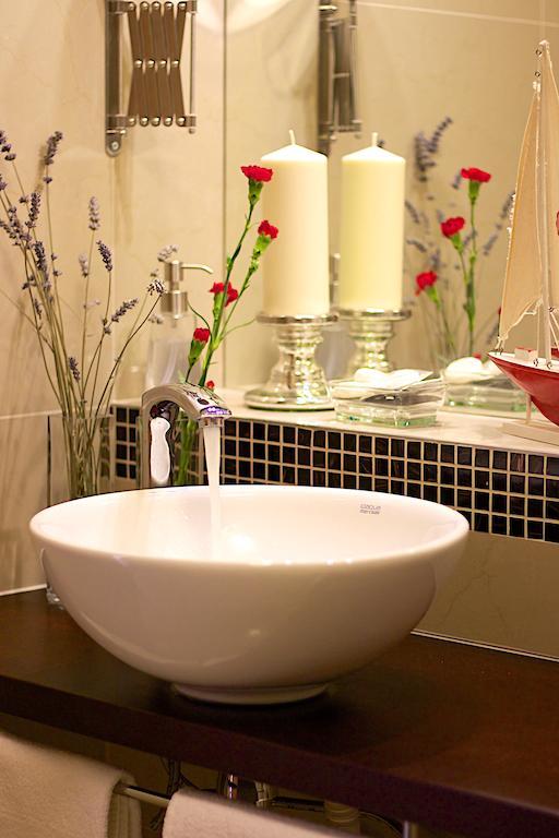 Hotel Marathon Senec Chambre photo